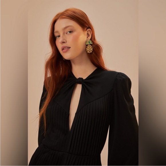 FARM Rio Black Long Sleeve Knot Jumpsuit - Picture 4 of 9